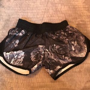 Champion active shorts